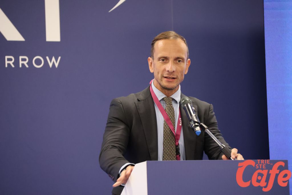 Fedriga, "inaccettabile piano Electrolux da 463 esuberi a Porcia"
